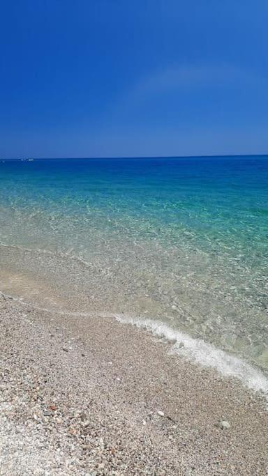 Casa Lulu Due Minuti Dal Mare Lägenhet Ardore Marina Exteriör bild